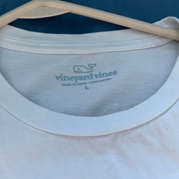 T shirt - Picture 2 of 3